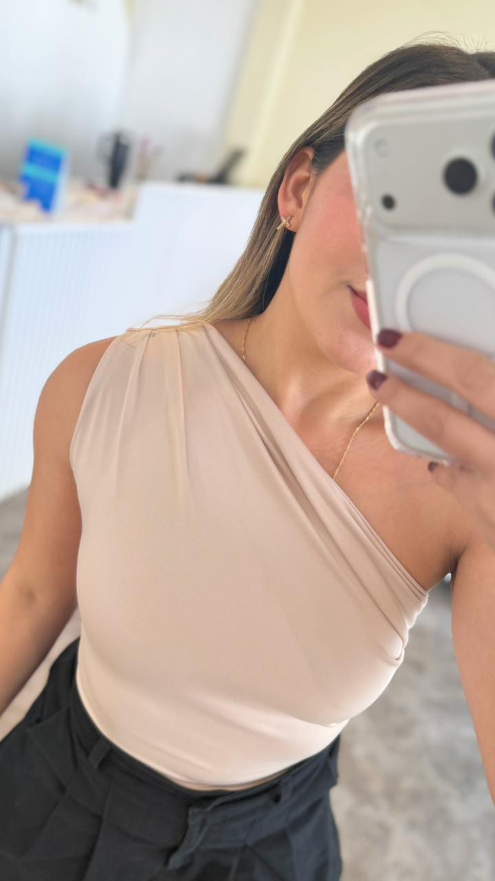 Body Rebeca