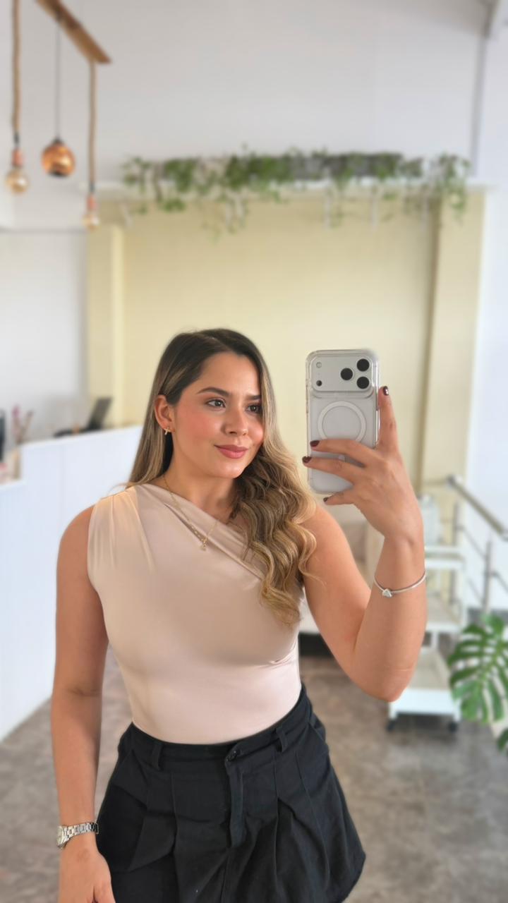 Body Rebeca