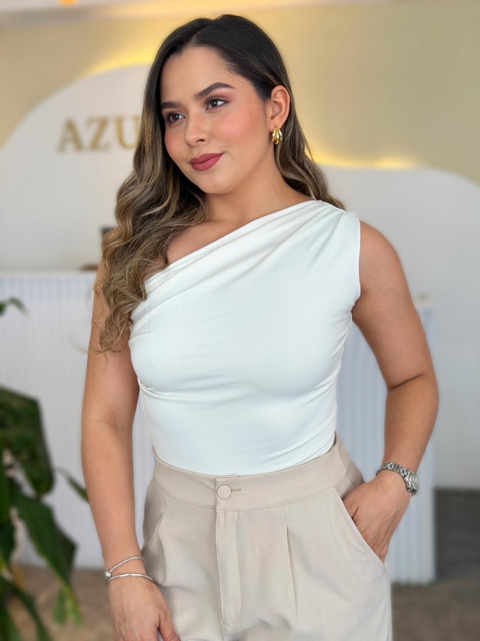 Body Rebeca